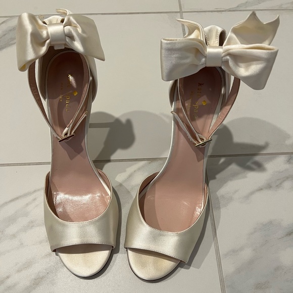 Kate spade sandals with satin bow - Picture 2 of 5